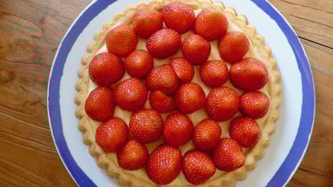 Veganer Erdbeerkuchen: Schnelles Rezept mit frischem Obst