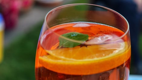 Alkoholfreier Aperol: Erfrischendes Rezept für den Drink
