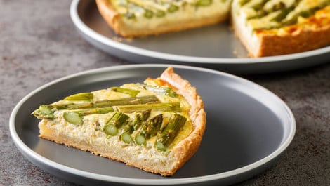 Spargel-Tarte: Ein einfaches Rezept für grünen Spargel