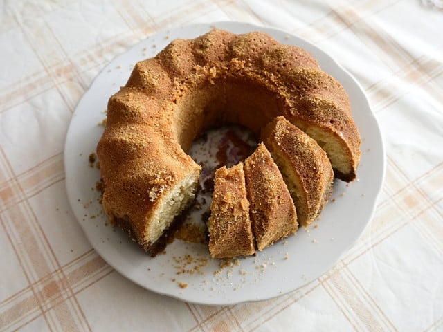 Veganer Gugelhupf: Einfaches Grundrezept Dieser Gugelhupf ist vegan und perfekt für die nächste Kaffeetafel.