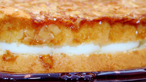 Veganer Bienenstich: Schnelles Rezept zum Selberbacken