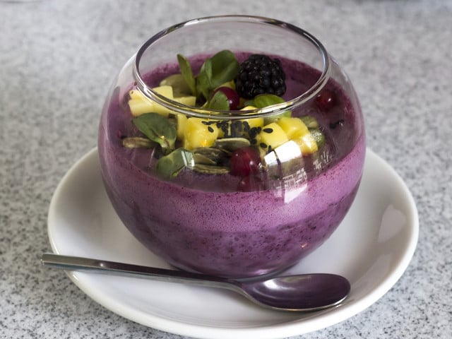 Schwedische Blaubeersuppe: Das Rezept Die Blaubeersuppe kannst du als Dessert oder Vorspeise servieren.