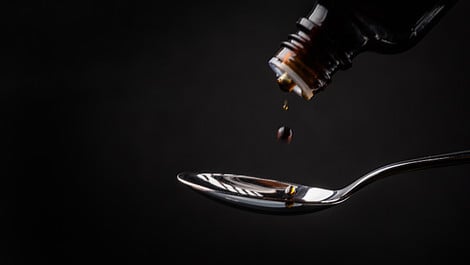 Hustensaft aus Schwarzem Rettich: So kannst du ihn selbst machen