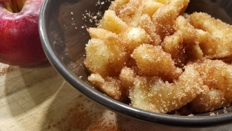 Apple Fries: Knusprig-süßes Apfelrezept